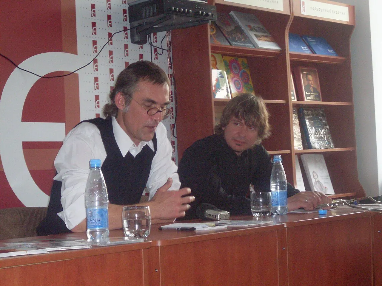Aniempadystaŭ and Volski (Lviv 2009)